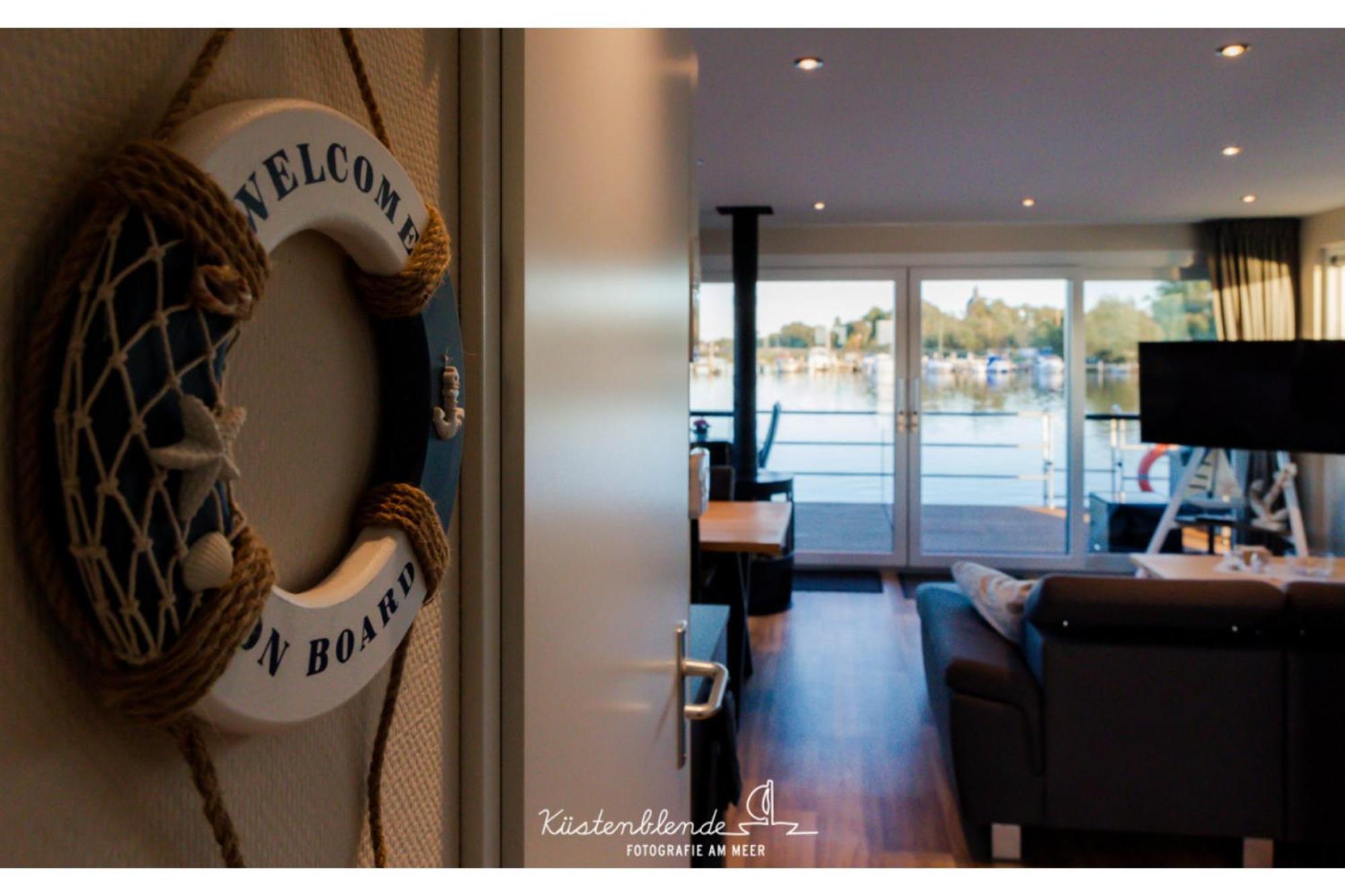 Ostsee Hausboot - Arielle Lp15 Villa Рибниц-Дамгартен Екстериор снимка